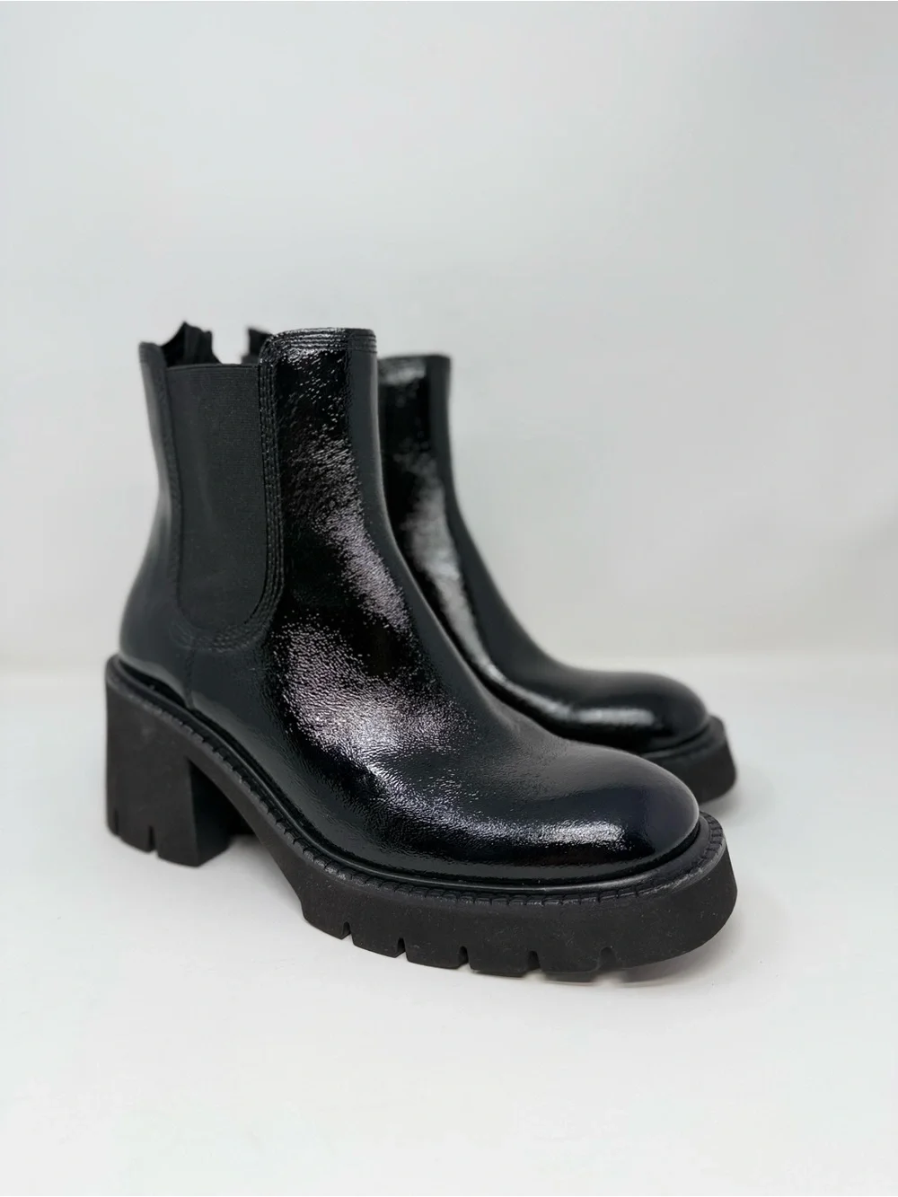 New Pedro Garcia Zisca Patent Leather Chelsea Bootie Sz 9